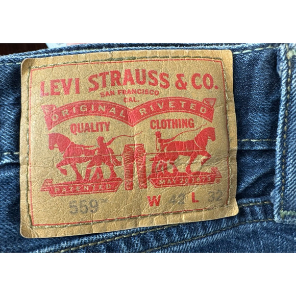 Levi's Men Jeans 42x32 Denim 559 Relaxed Fit Straight Leg - Picture 12 of 12